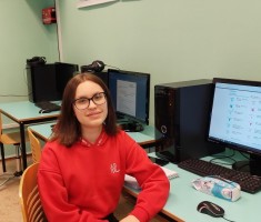 Powiększ zdjęcie Małgorzata%20podczas%20przygotowań%20do%20konkursu