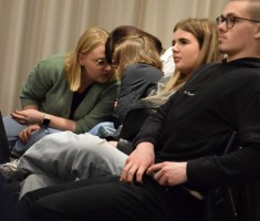 Powiększ zdjęcie Konferencja
