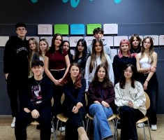 Powiększ zdjęcie Laureaci%20konkursu