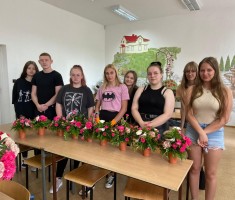 Powiększ zdjęcie zdjęcia%20z%20warsztatów%20florystycznych