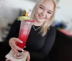Powiększ zdjęcie zdjęcie%20ze%20szkolenia%20barmańskiego
